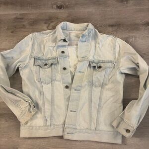 Light Blue Levi’s Denim Jacket